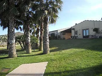 Resort Tenuta Aguglia 3*