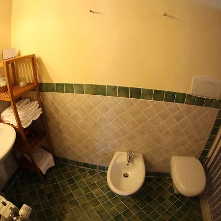Tenuta Aguglia 3*