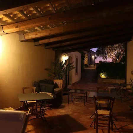 Tenuta Aguglia Resort 3*