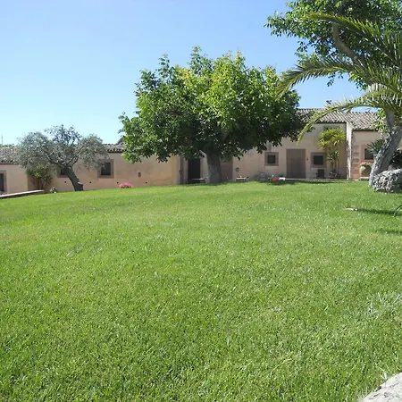 Resort Tenuta Aguglia Noto