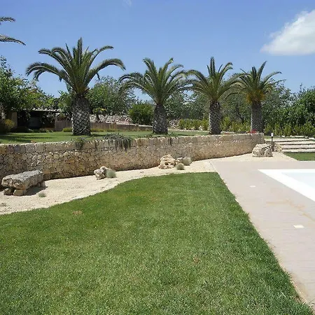 Tenuta Aguglia Resort Noto